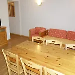 Apartmán Pleasant With Sauna